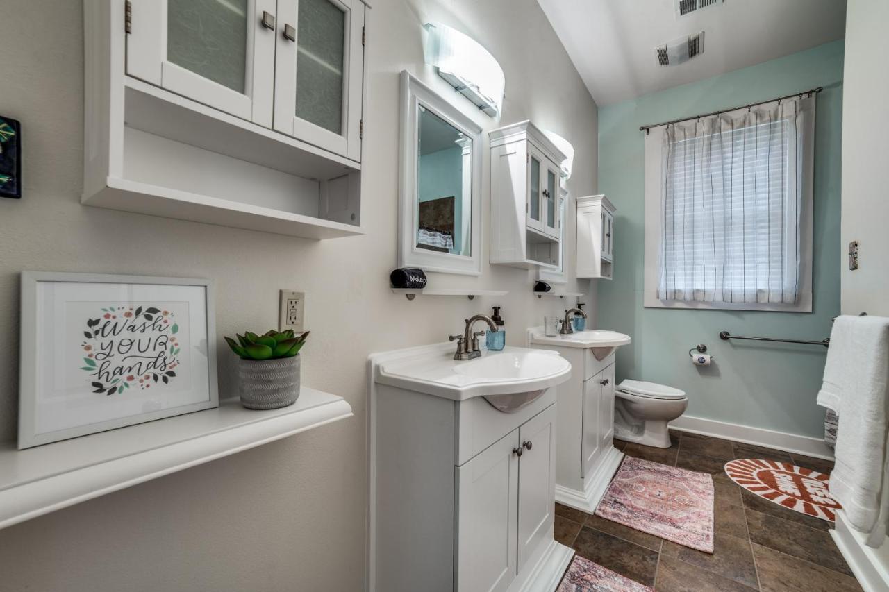Downtown Historic 2Bdrm, Walk To Riverwalk, Alamo; Beautifully Renovated! San Antonio Dış mekan fotoğraf