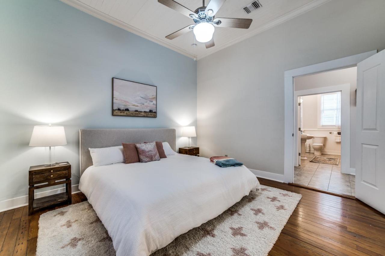 Downtown Historic 2Bdrm, Walk To Riverwalk, Alamo; Beautifully Renovated! San Antonio Dış mekan fotoğraf