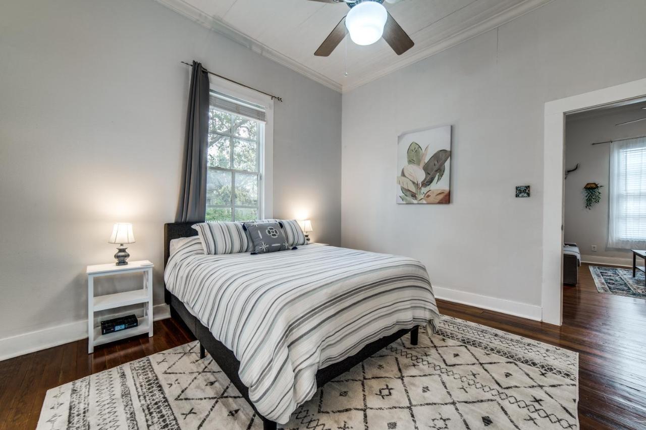 Downtown Historic 2Bdrm, Walk To Riverwalk, Alamo; Beautifully Renovated! San Antonio Dış mekan fotoğraf
