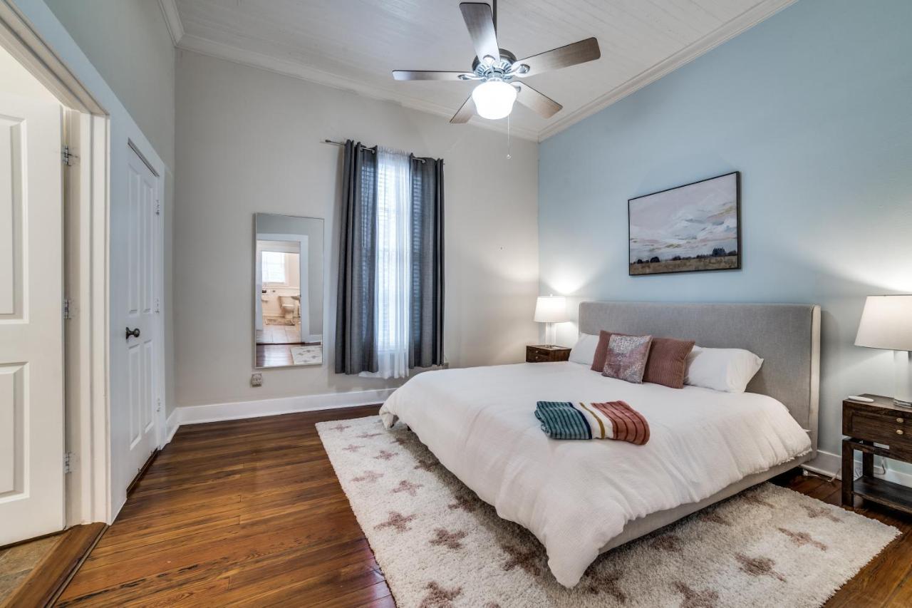 Downtown Historic 2Bdrm, Walk To Riverwalk, Alamo; Beautifully Renovated! San Antonio Dış mekan fotoğraf